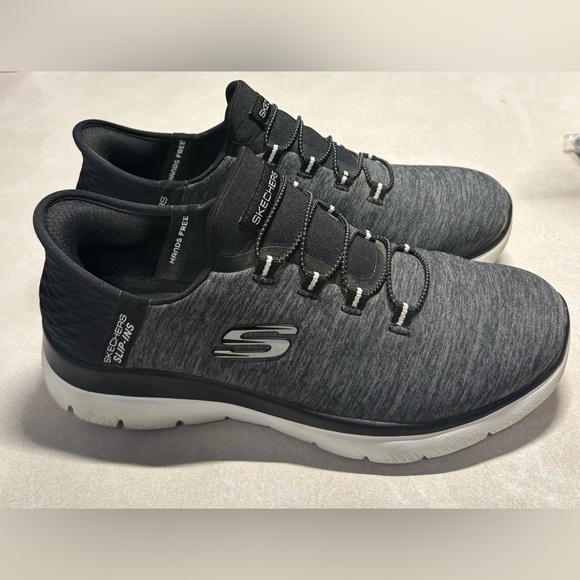 Skechers Women's Gray and Black Sneakers - Picture 6 of 7